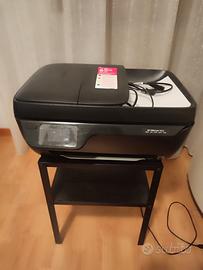 Stampante HP OfficeJet 3833 + mobiletto