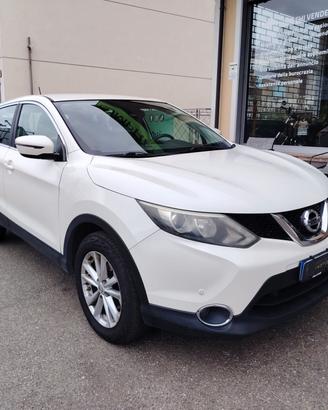 Nissan Qashqai 1.5 dCi Acenta