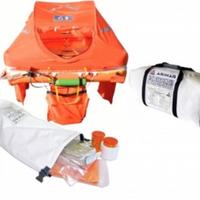 Zattera Arimar 8 persone con valigia