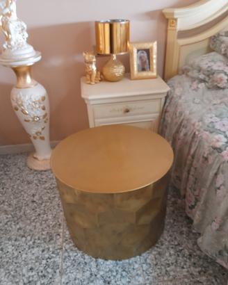 Tavolino oro mai usato