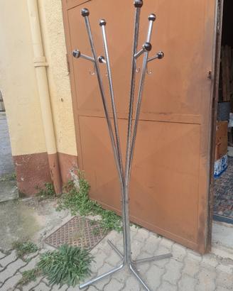 attaccapanni design 