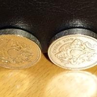 2 monete One pound 1983