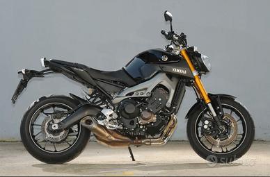 Ricambi yamaha mt-09 2013/2015