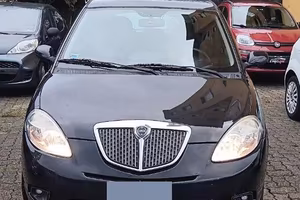 LANCIA Y NERA SECONDA SERIE BENZINA