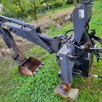 Retroescavatore per trattore