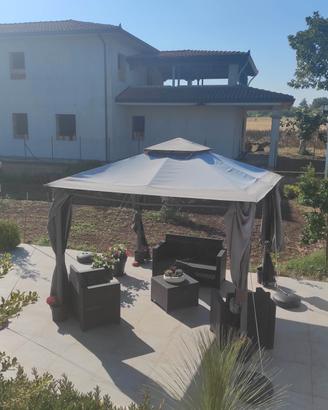 gazebo