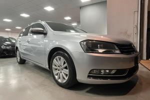 Volkswagen Golf Variant 2.0 TDI 5p. Highline BlueM