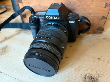 Fotocamera Contax AF NX con zoom 70-200mm
