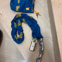 Catena Viro con lucchetto incorporato.