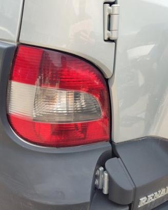 Fanale post sx RENAULT MEGANE SCENIC RX4 2001