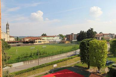 4 LOCALI A RENATE
