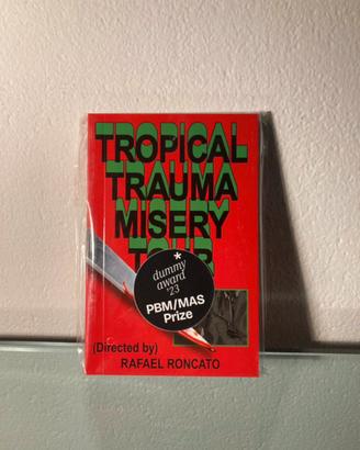 Fotolibro/ photobook “Tropical Trauma Misery Tour”