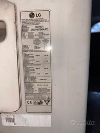 Due condizionatori LG e TOSHIBA