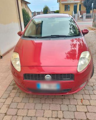 Auto Fiat Grande Punto 2006 diesel