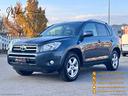 toyota-rav4-2-2-d-4d-177-cv-luxury