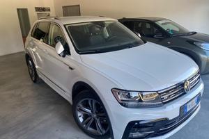 Volkswagen Tiguan 1.6 tdi R- Line