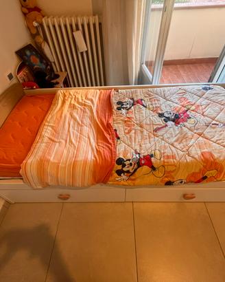 base letto+materasso+doghe in legno