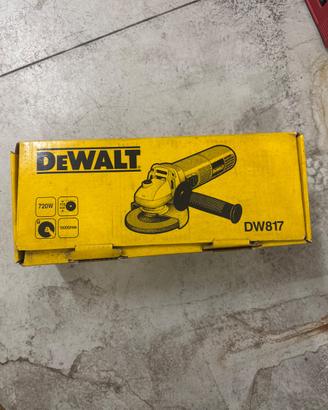 DEWALT SMERIGLIATRICE DW817