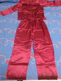 Pigiama di pura seta bordeaux 