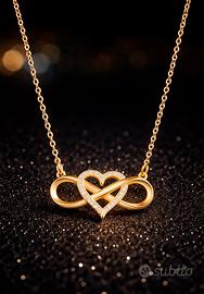 Collana con ciondolo a forma di cuore