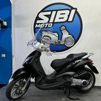 Piaggio Beverly 250