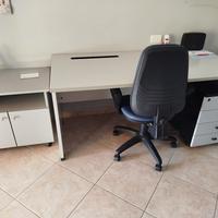 scrivania da ufficio