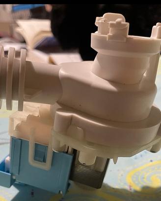 Pompa scarico lavastoviglie  Ariston