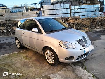 lancia Ypsilon 1'3 Multijet 75 cv