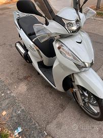 Sh 300