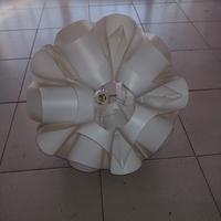 Lampadario in mater.flessibile per cameretta col b