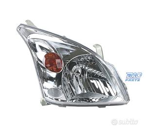 FANALE DESTRO PER TOYOTA LAND CRUISER FJ120 03-08