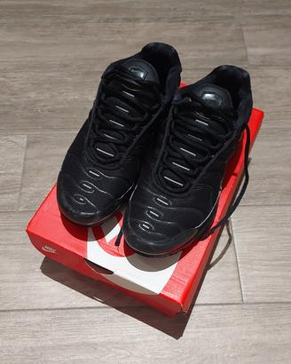 Scarpe da ginnastica Nike TN nere taglia 38
