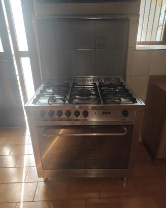 Lofra stufa a gas con forno 