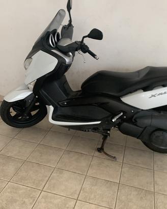 Xmax 250
