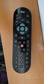 telecomando Sky Q