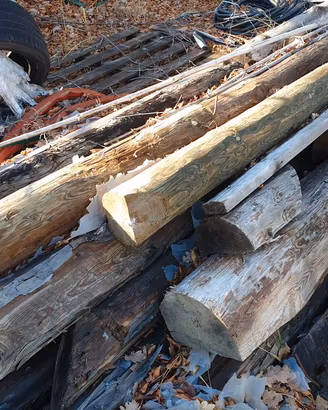 pali legno sezione circolare