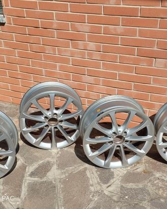 4 cerchi Mercedes A