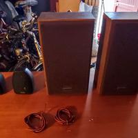 4 casse audio con cavi