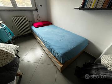 Letto singolo Ikea con casettiera