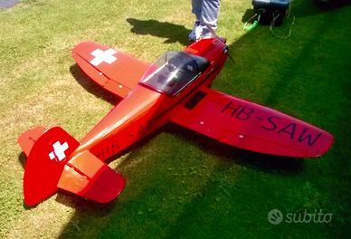 Aeromodello cap 10 motore saito 4t