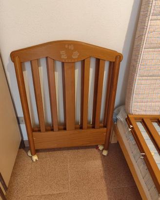 Lettino teddy in legno