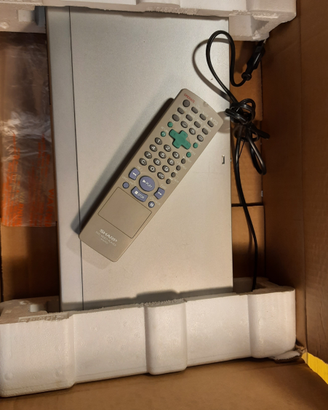 Lettore DVD Sharp SL-V10