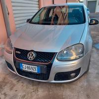 VOLKSWAGEN Golf 5ª serie