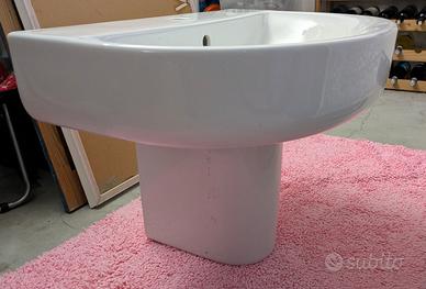 Lavabo Ideal Standard a colonna