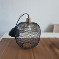 lampadario nero e oro