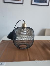 lampadario nero e oro