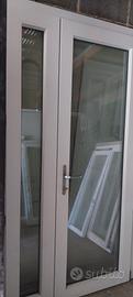 PORTONCINO SCHUCO IN PVC 