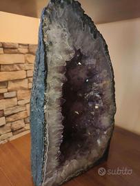 Geode di ametista cattedrale, 12 kg, 37x15x20 cm