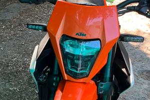 Ktm 390 smcr motard