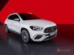 Musata completa e ricambi vari MERCEDES GLA 2023